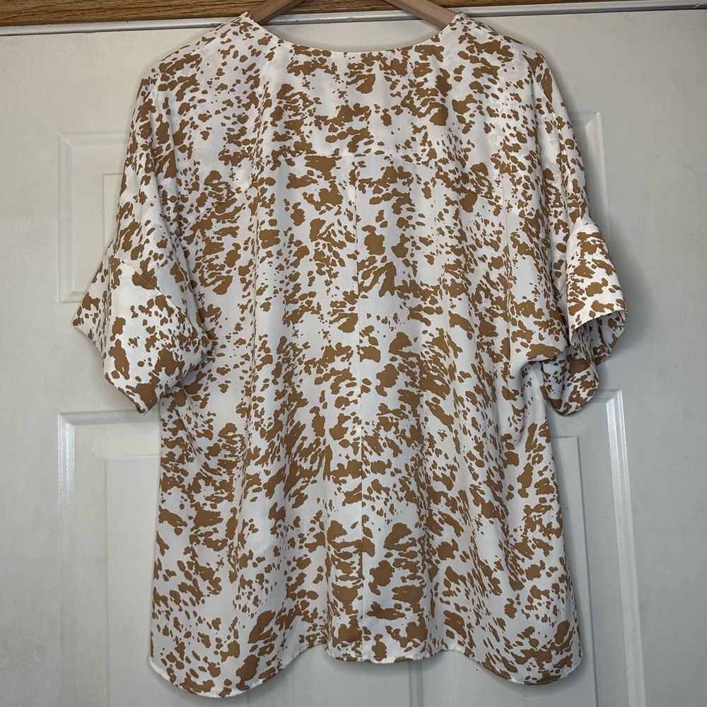 Worthington Animal Print Short Sleeve Blouse - Picture 8 of 11